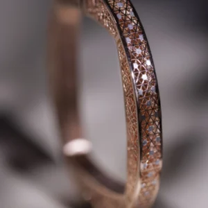 Flowing Gold Bangle