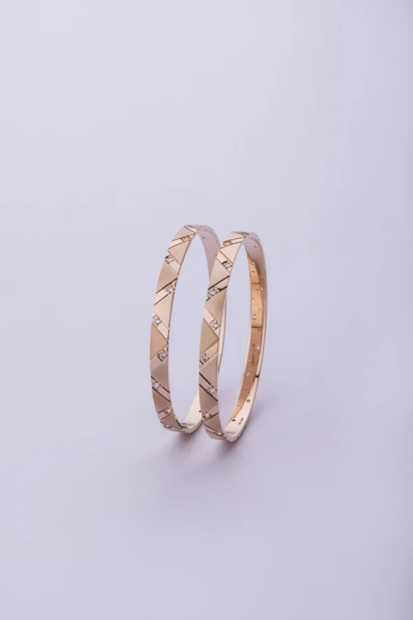 Effortless Ege Zuri Bangles